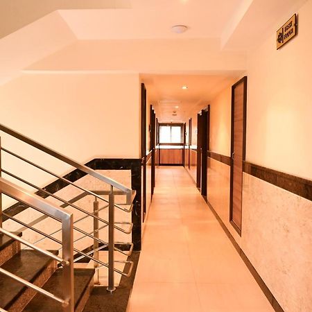 Hotel Sms Grand Imperial ฮอร์นีเบ็ชวา ภายนอก รูปภาพ
